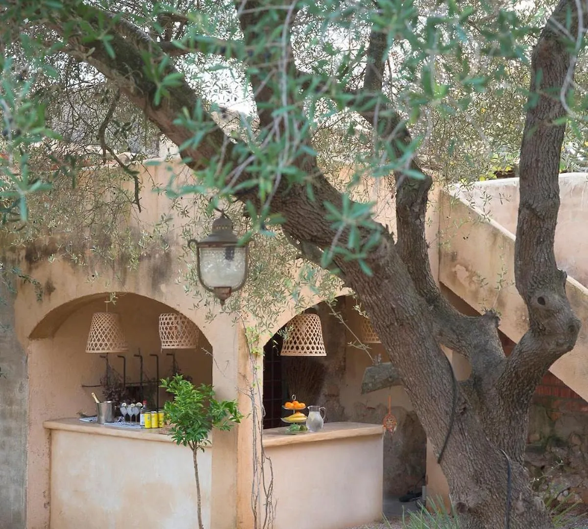 Villa Luxury Villa, Host Up 20 To 28 Guests, Pool, Beach 3Km Cunit