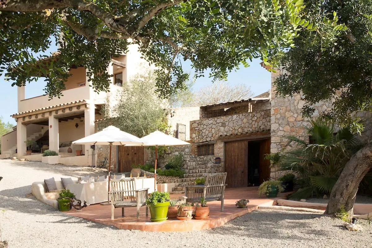 Luxury Villa, Host Up 20 To 28 Guests, Pool, Beach 3Km Cunit