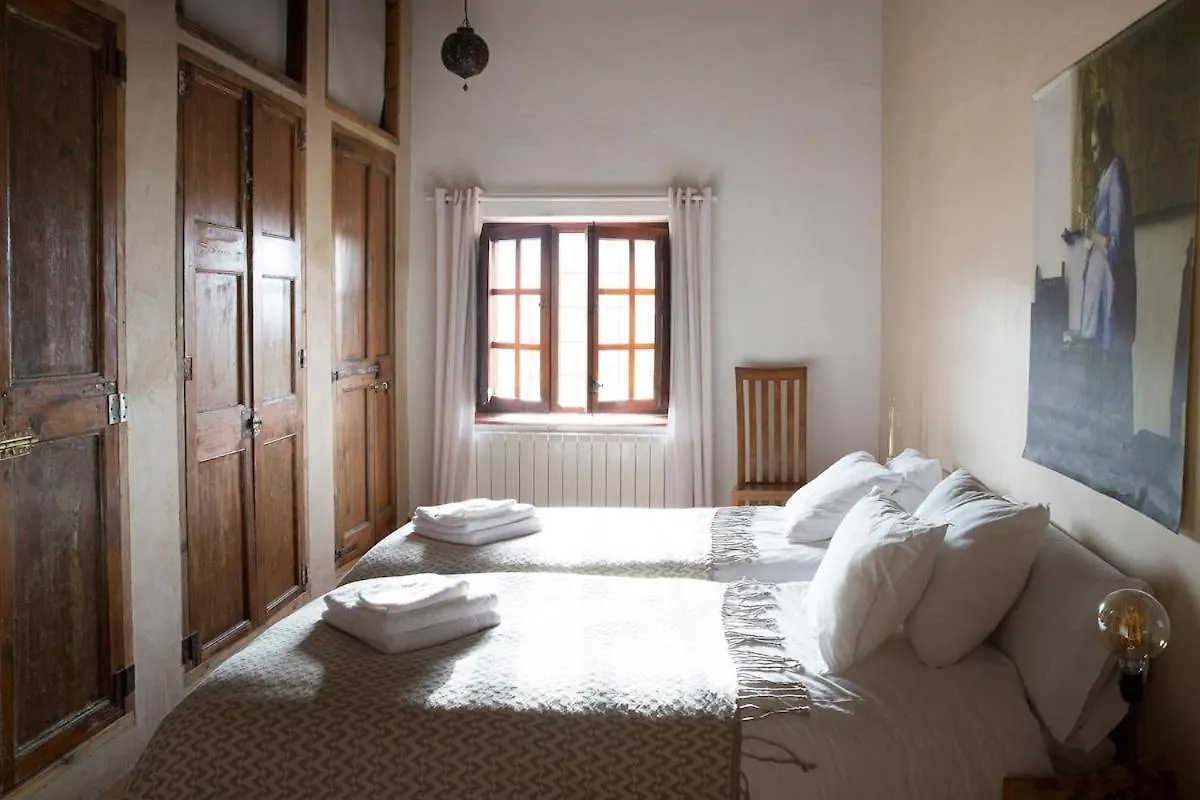 Luxury Villa, Host Up 20 To 28 Guests, Pool, Beach 3Km Cunit Villa
