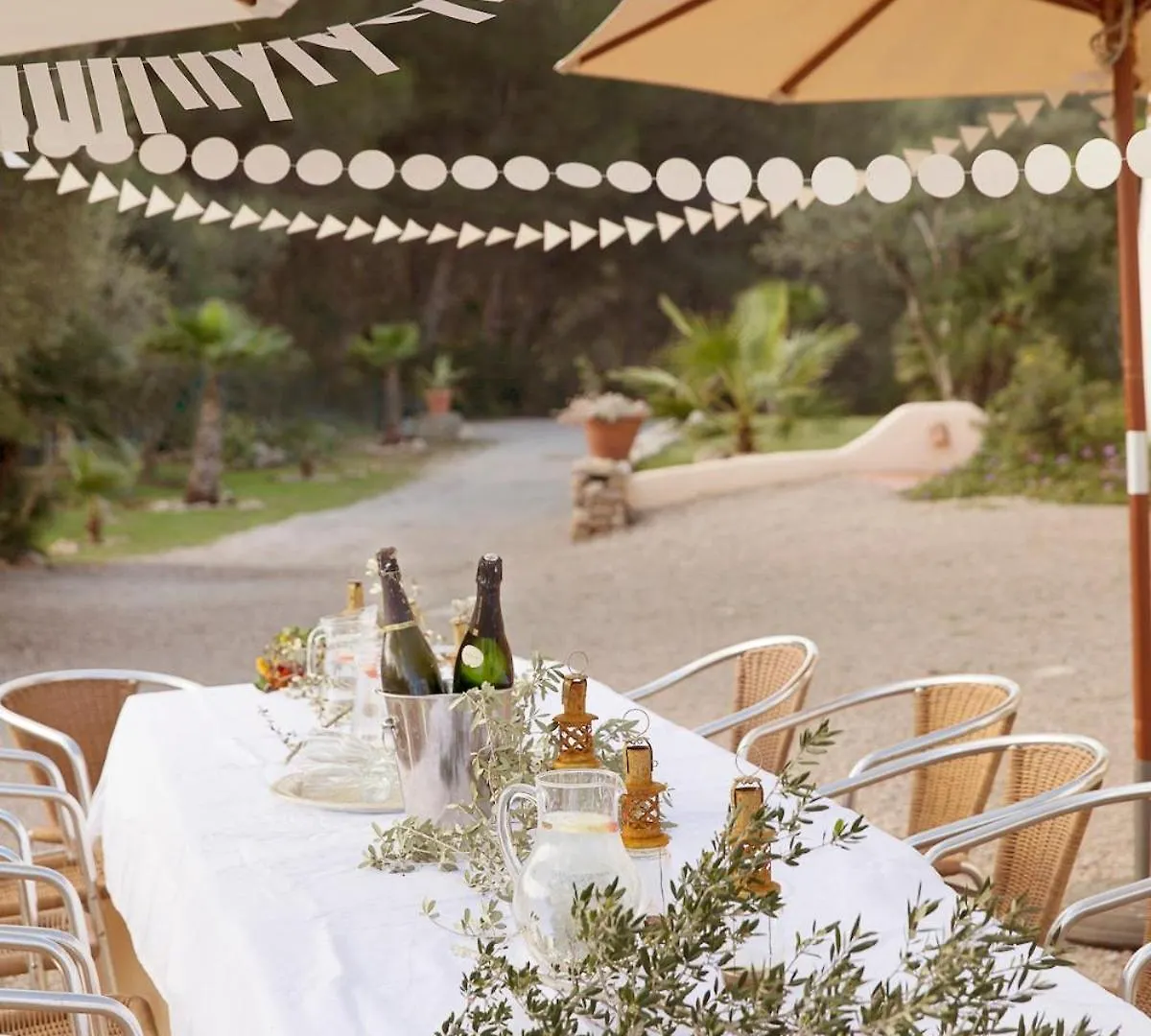 Luxury Villa, Host Up 20 To 28 Guests, Pool, Beach 3Km Cunit Villa
